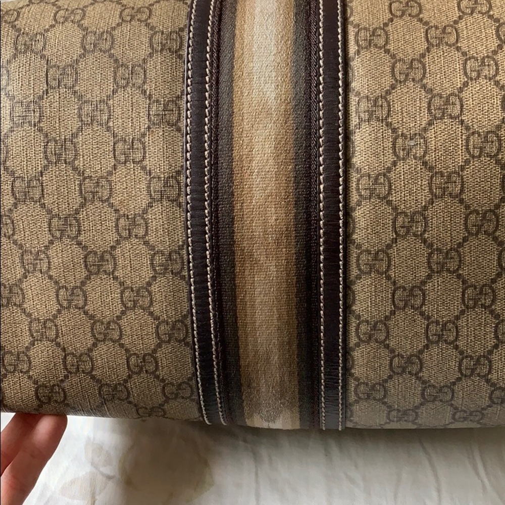 Heavily used Gucci Boston - Picture 5 of 7